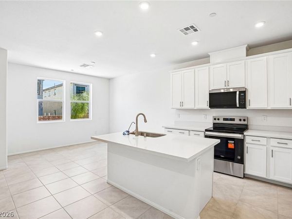 1940 Hydrangea Place, Las Vegas, NV 89106
