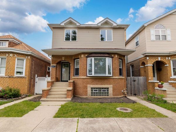 6017 S Monitor Avenue , Chicago, IL 60638