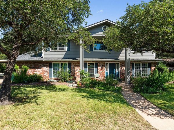 8300 Grayledge DR, Austin, TX 78753
