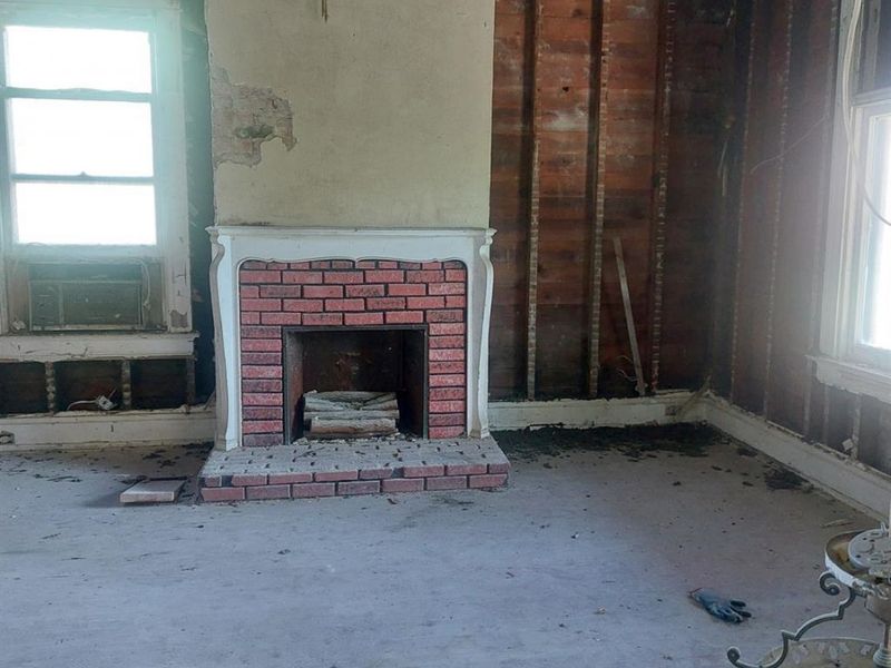 875 Glenwood Ave, Cincinnati, OH 45229 Photo 4