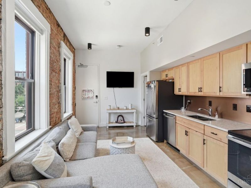 5 W Twelfth Street, Unit 9, Cincinnati, OH 45202 Photo 4