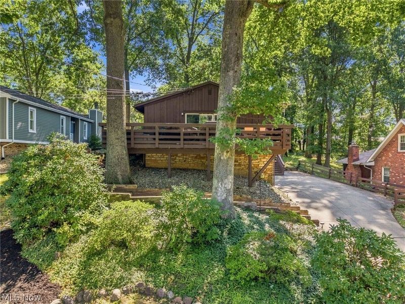6226 Woodmoor Avenue NW, Canton, OH 44718 Photo 3