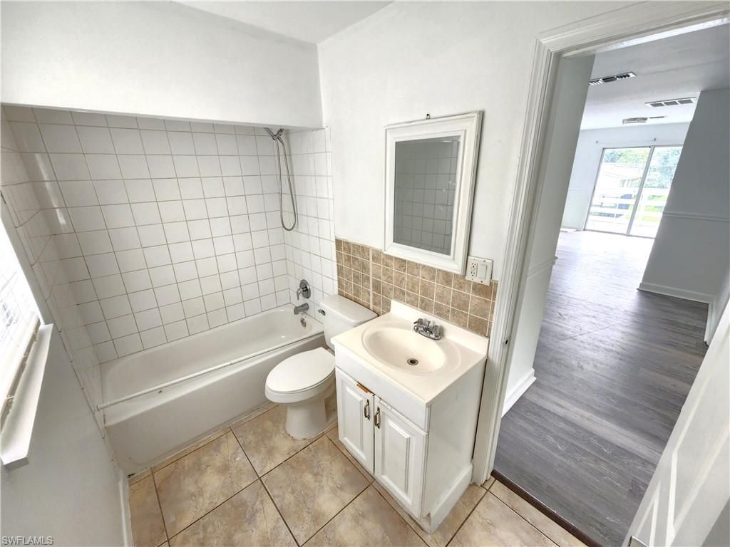 1480/1482 Lura Ave , Fort Myers, FL 33916 Photo