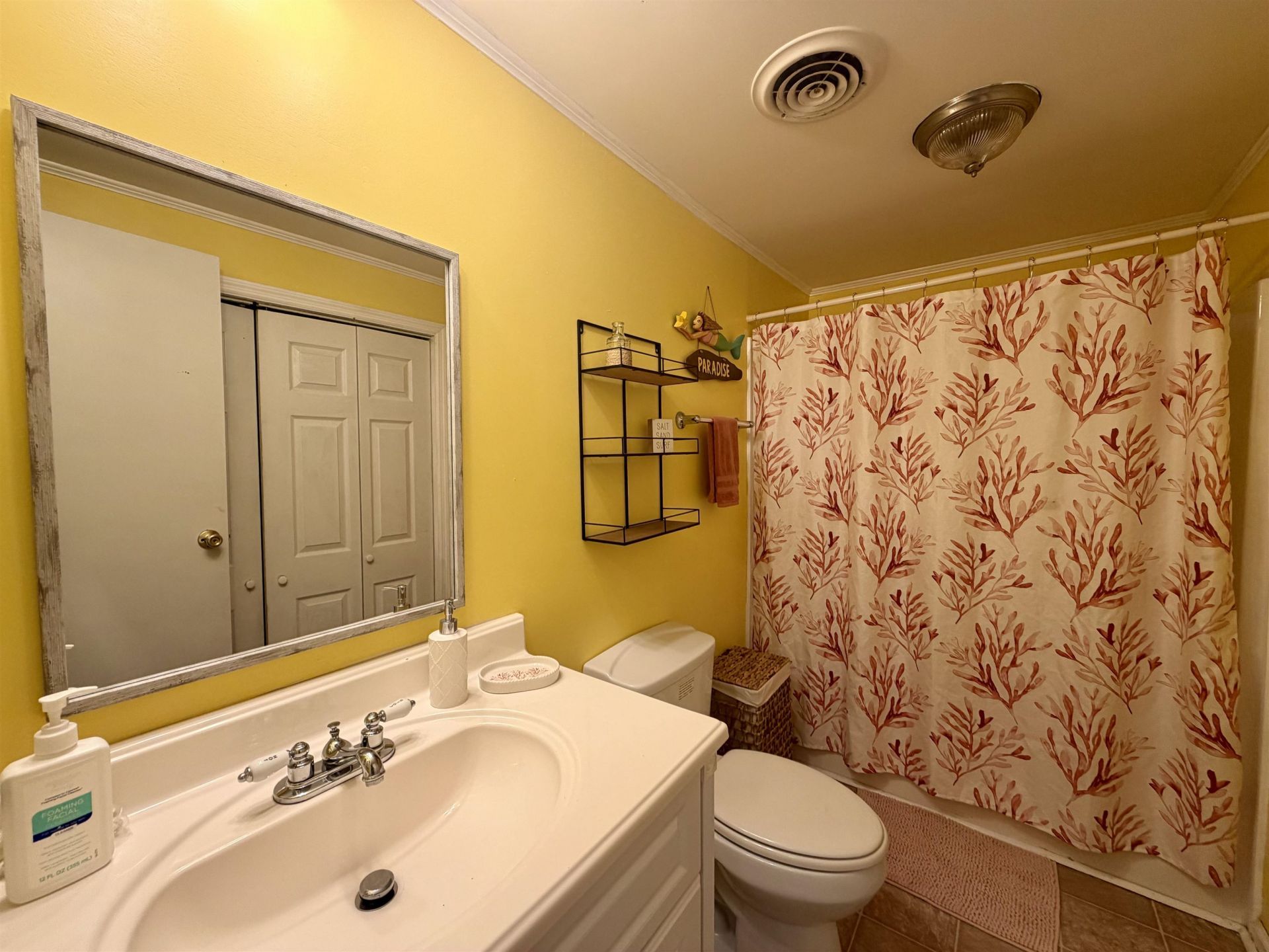 1722 Falcon Photo 14