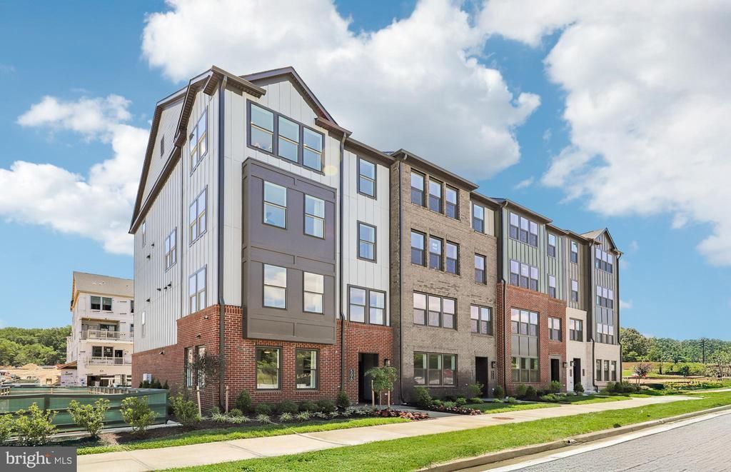 316 LEGACY STREET , GAITHERSBURG, MD 20878