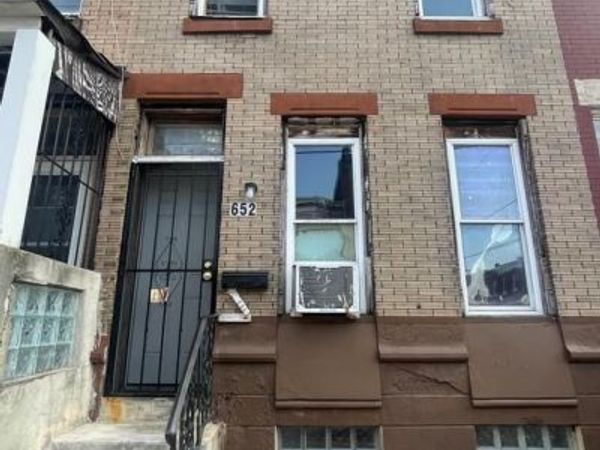 652 W CLEARFIELD STREET , PHILADELPHIA, PA 19133