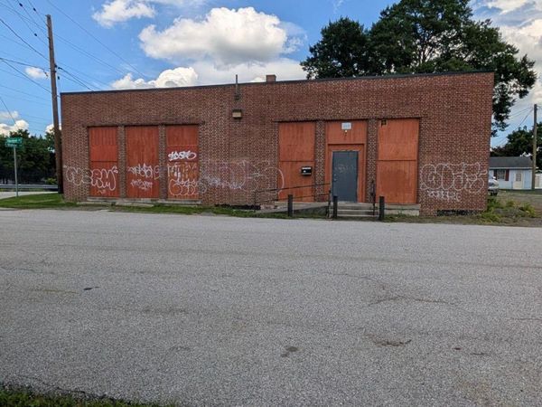 21 HARRISON AVENUE N, MIDDLE RIVER, MD 21220