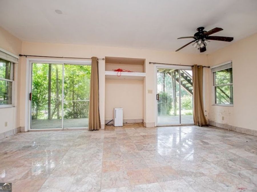 Property Image 43