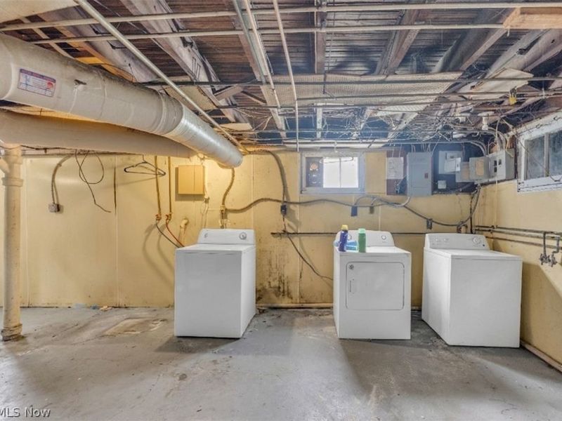 382 E 161st Street , Unit 2/UP, Cleveland, OH 44110 Photo 17