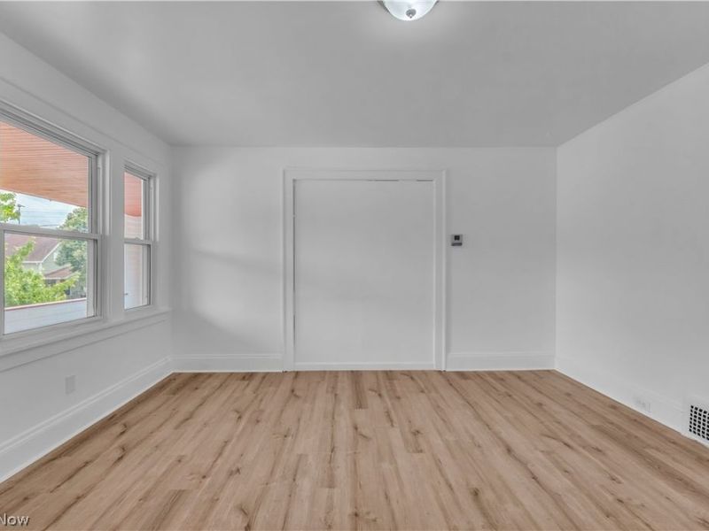 382 E 161st Street , Unit 2/UP, Cleveland, OH 44110 Photo 5