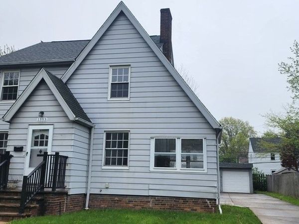 1353 Avondale, South Euclid, OH 44121
