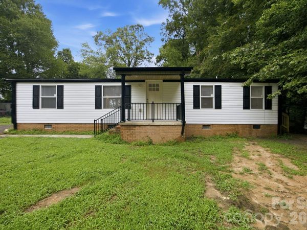 3250 Ole Country Lane, Claremont, NC 28610
