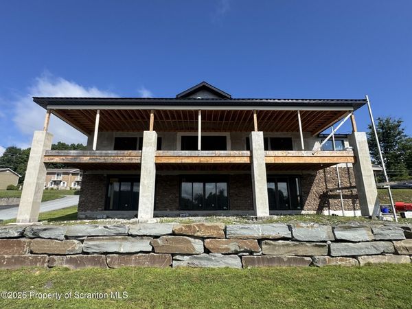 2127 Dalton Road , Factoryville, PA 18419