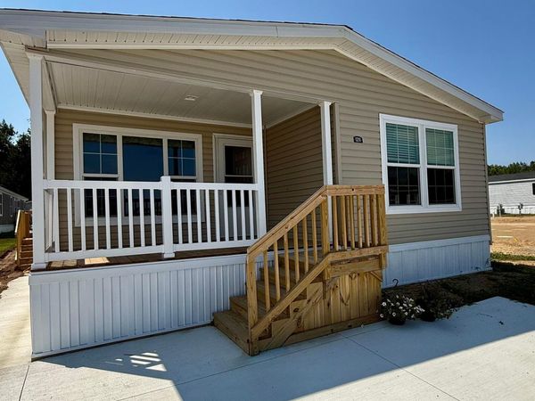 1211 Wellington, Mt Pleasant, MI 48858