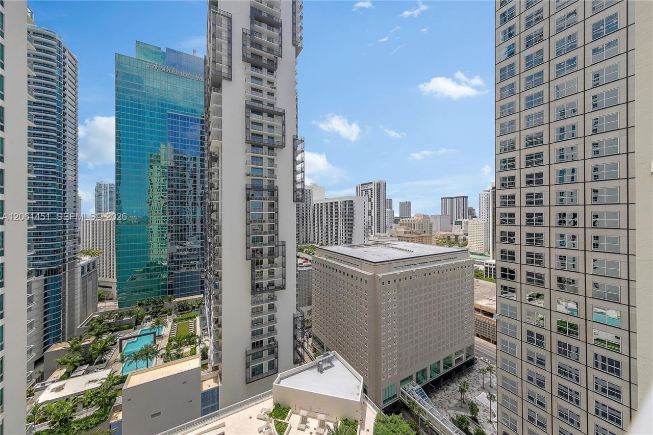 300 S Biscayne Blvd , Unit T-2309, Miami, FL 33131 Photo