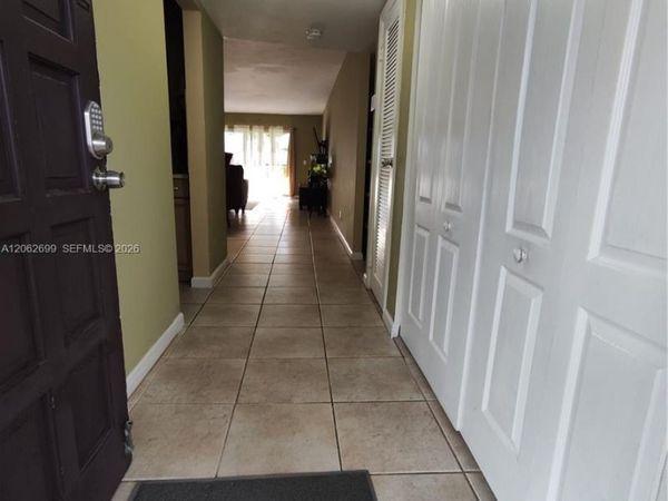 6301 N Fall Circle Dr, Unit 410, Lauderhill, FL 33319