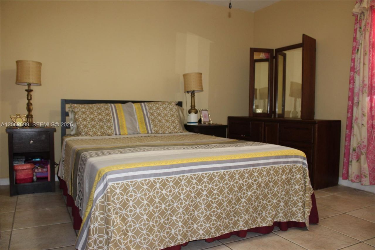 6301 N Fall Circle Dr, Unit 410, Lauderhill, FL 33319 Photo