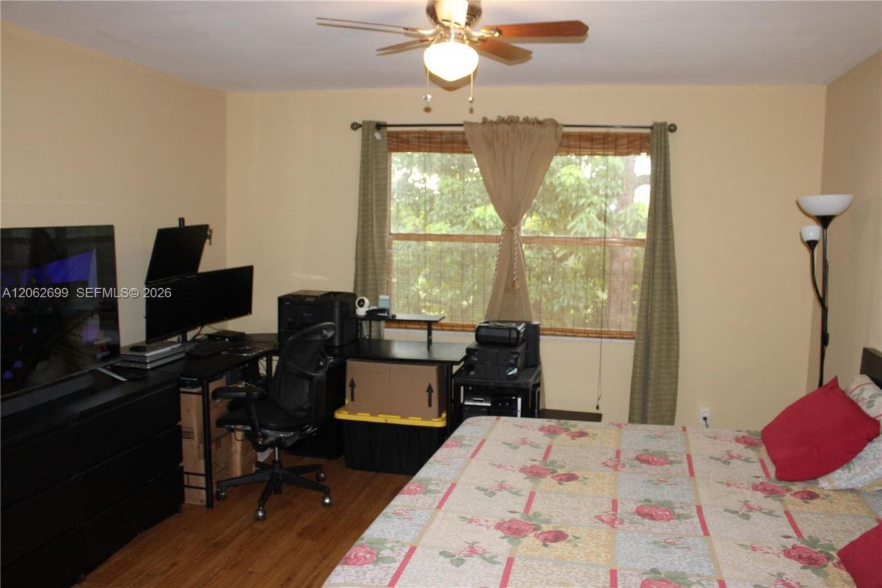6301 N Fall Circle Dr, Unit 410, Lauderhill, FL 33319 Photo