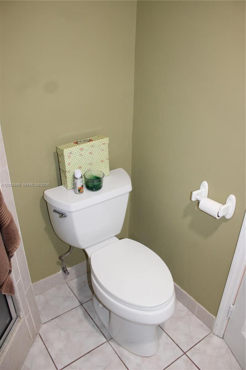 6301 N Fall Circle Dr, Unit 410, Lauderhill, FL 33319 Photo