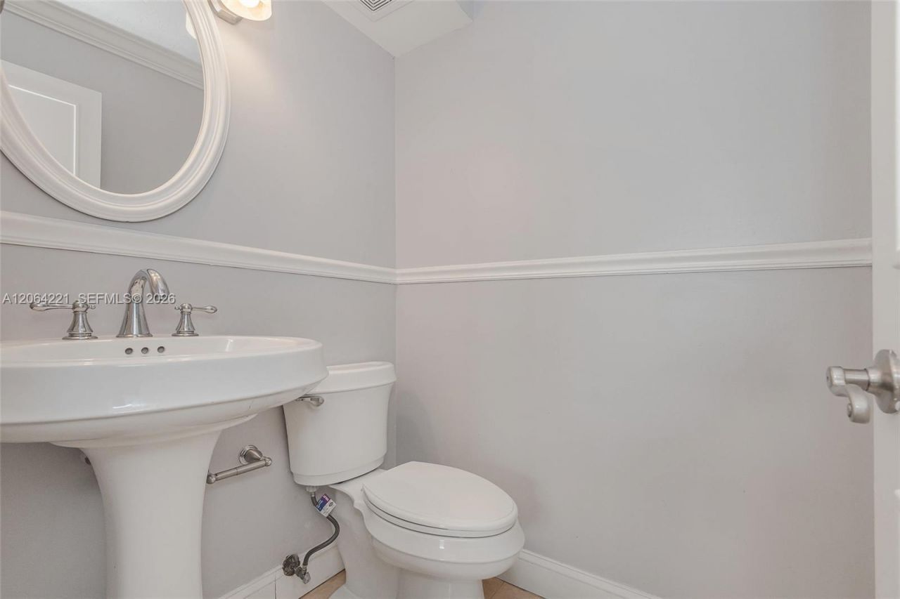 4520 SW 68th Ct Cir, Unit 25-5, Miami, FL 33155 Photo