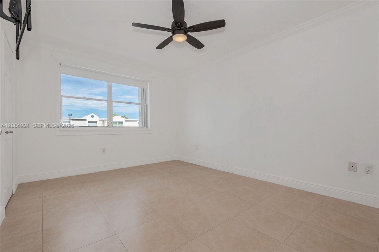 4520 SW 68th Ct Cir, Unit 25-5, Miami, FL 33155 Photo