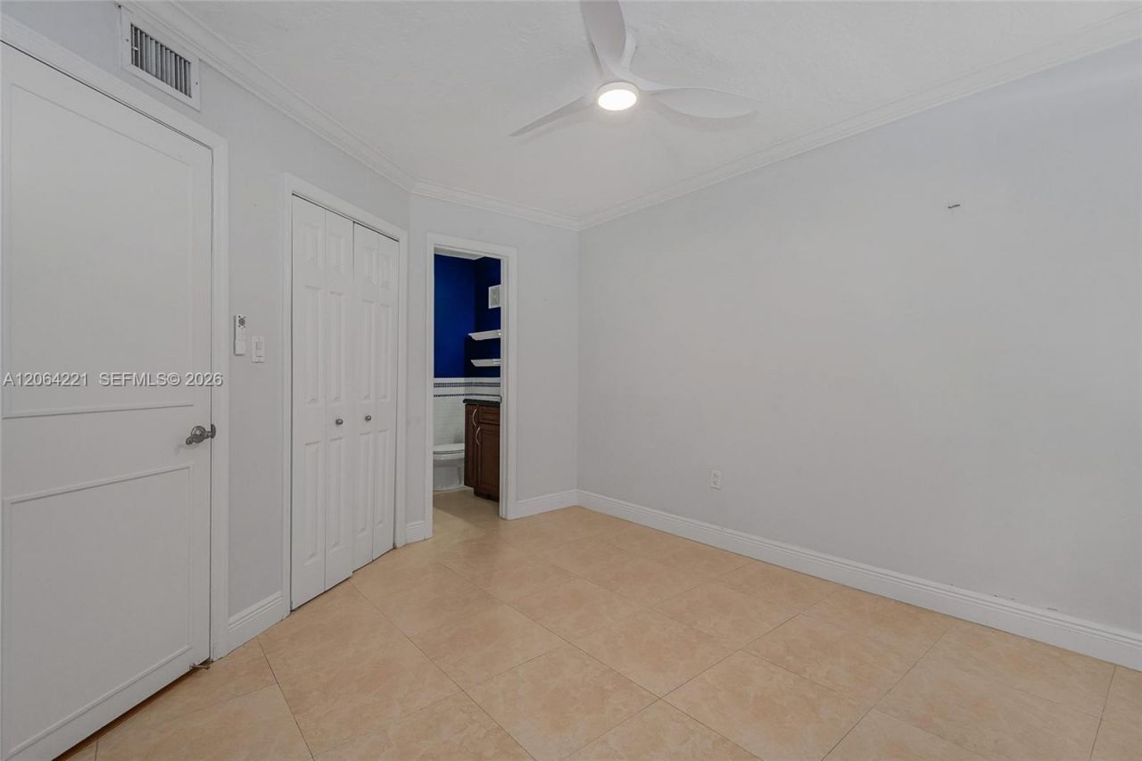 4520 SW 68th Ct Cir, Unit 25-5, Miami, FL 33155 Photo