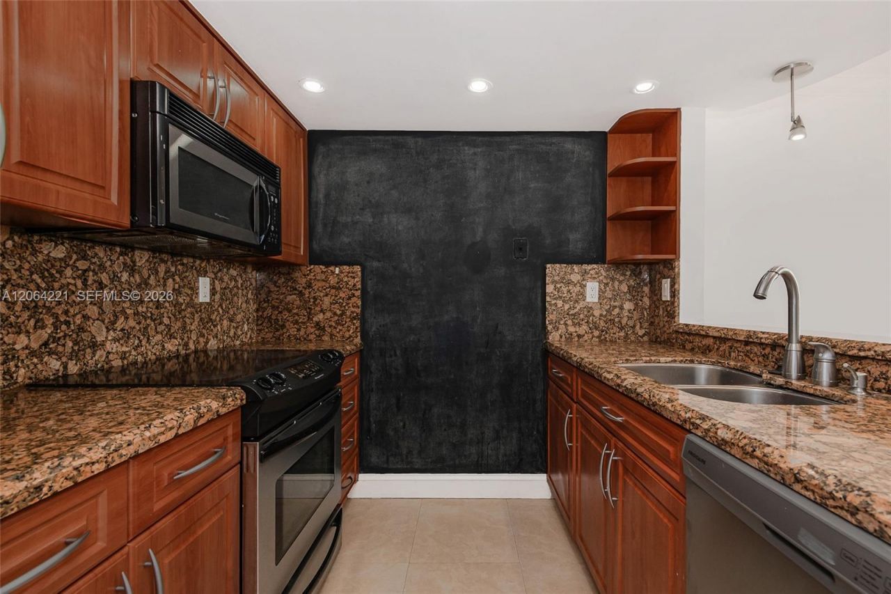4520 SW 68th Ct Cir, Unit 25-5, Miami, FL 33155 Photo