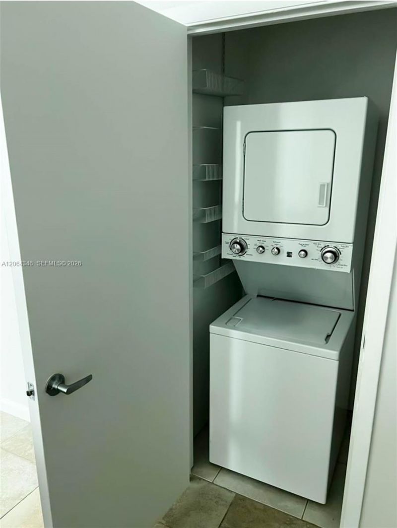 1900 N Bayshore Dr, Unit 3617, Miami, FL 33132 Photo