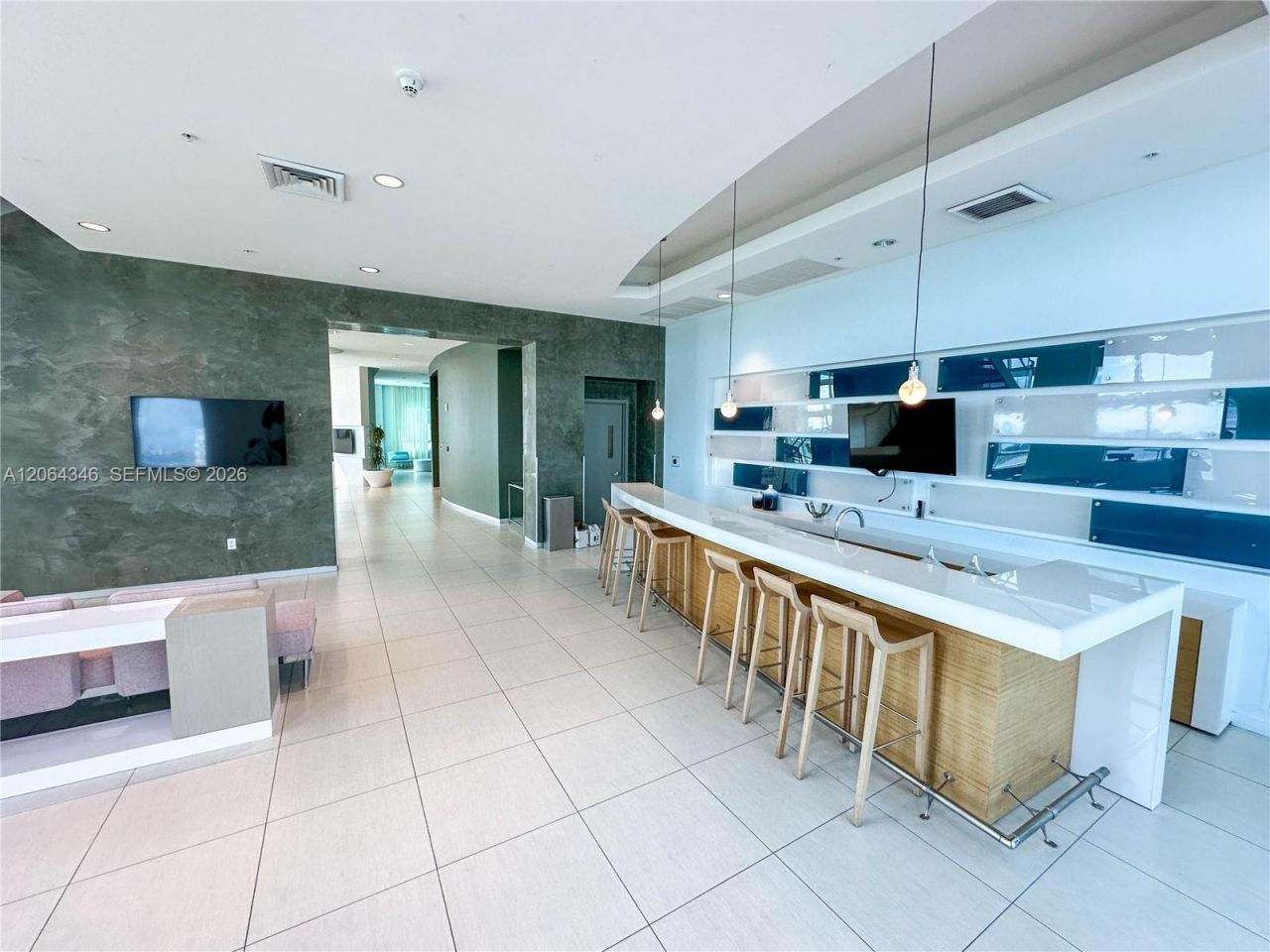 1900 N Bayshore Dr, Unit 3617, Miami, FL 33132 Photo