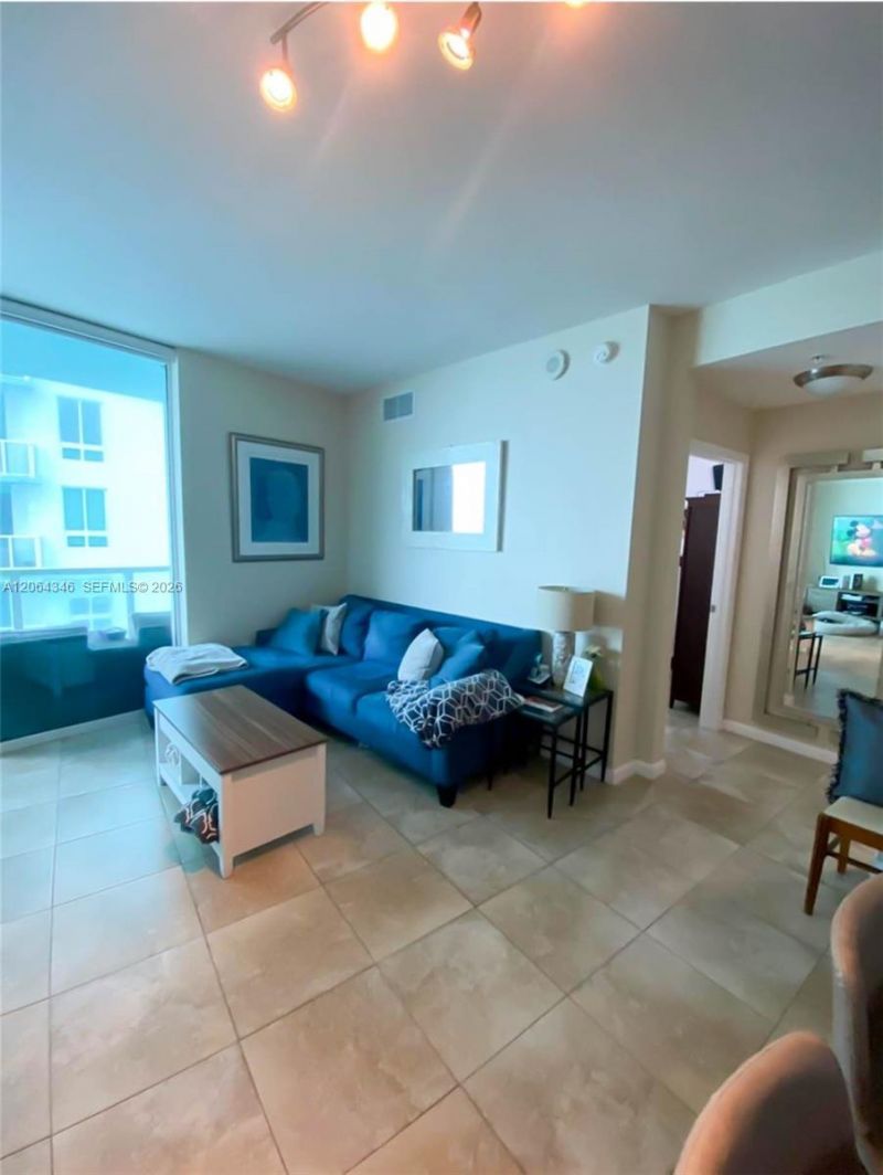 1900 N Bayshore Dr, Unit 3617, Miami, FL 33132 Photo