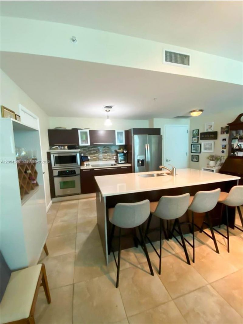 1900 N Bayshore Dr, Unit 3617, Miami, FL 33132 Photo