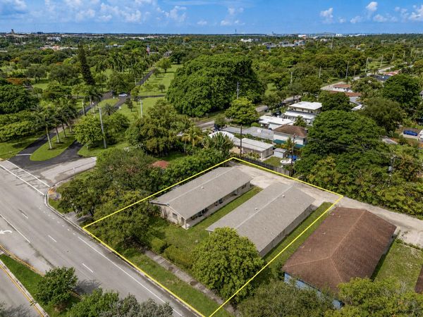 1911 SW 4TH Avenue, Unit 1-3, Fort Lauderdale, FL 33315