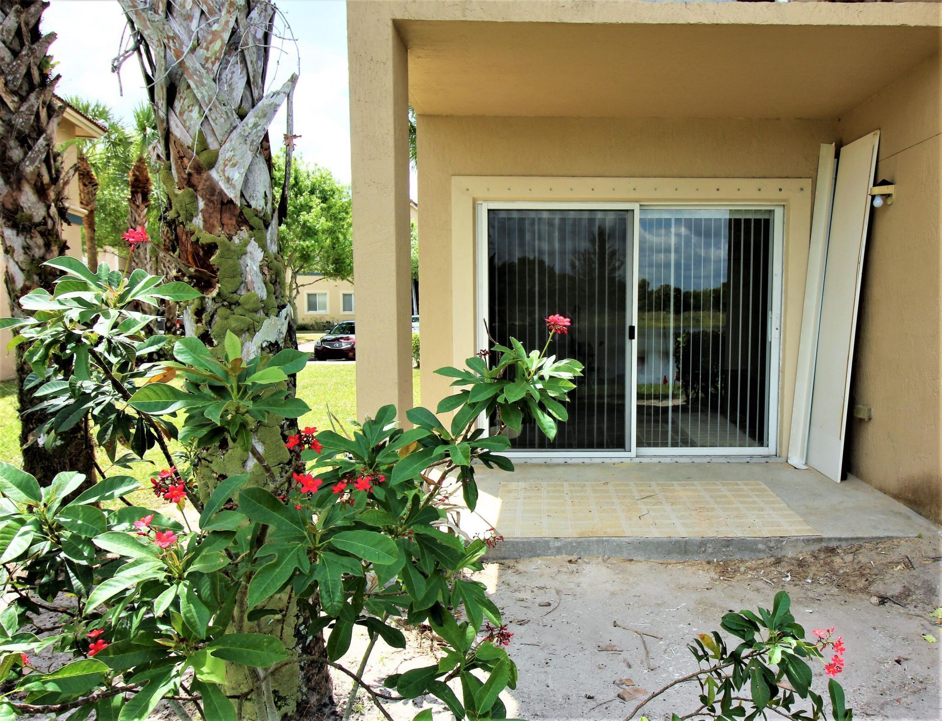 1145 Golden Lakes Boulevard, Unit 716, West Palm Beach, FL 33411 Photo