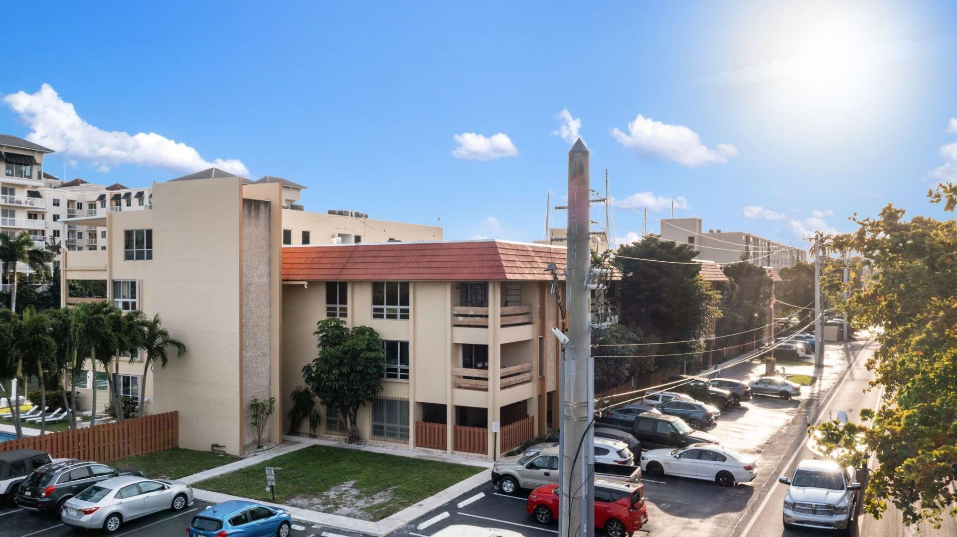 1700 SE 15th Street, Unit 302, Fort Lauderdale, FL 33316 Photo
