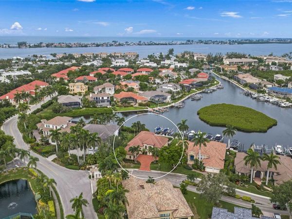 4110 COMMODORE BOULEVARD , CORTEZ, FL 34215