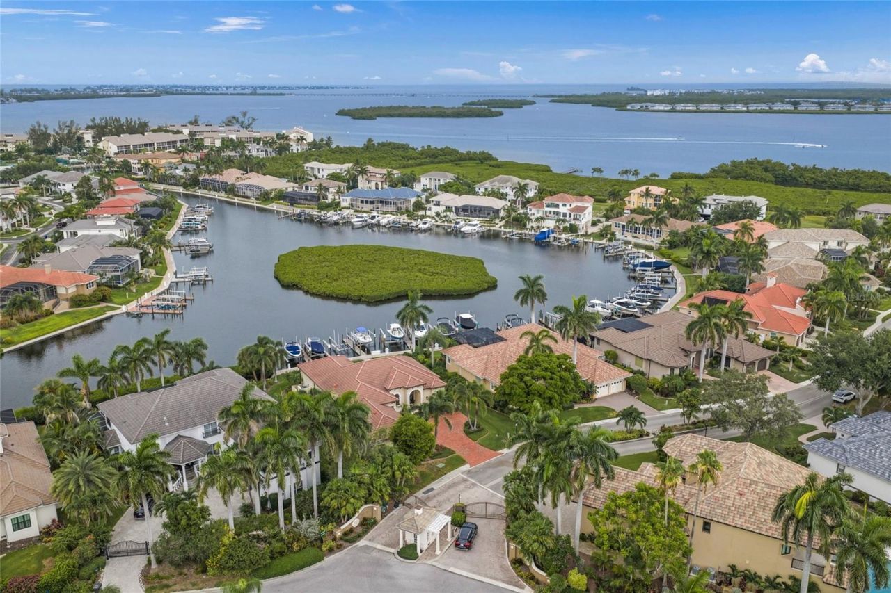 4110 Commodore Boulevard, Cortez, FL 34215 Photo