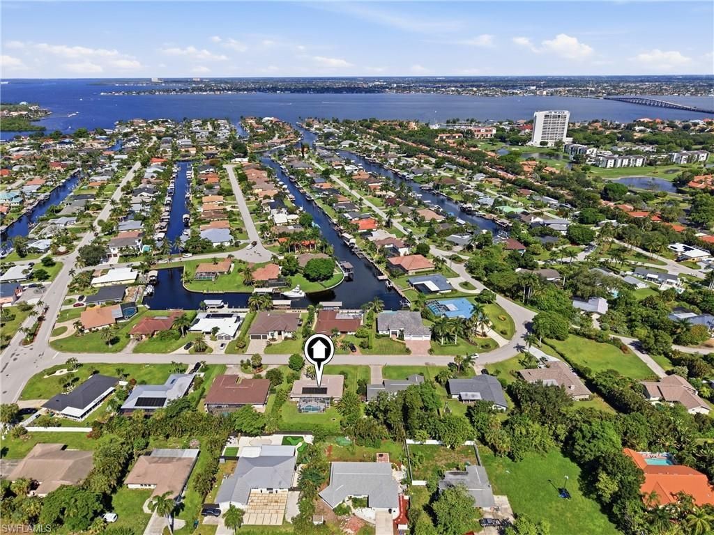 6561 E Town And River Rd , Fort Myers, FL 33919 Photo