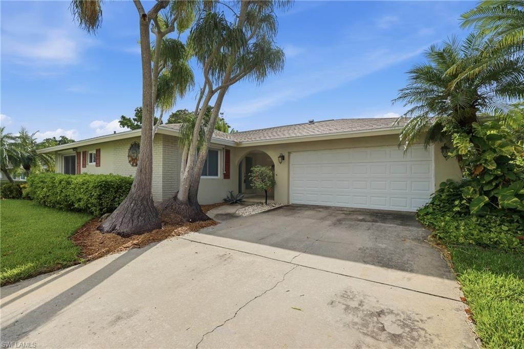 6561 E Town And River Rd , Fort Myers, FL 33919 Photo
