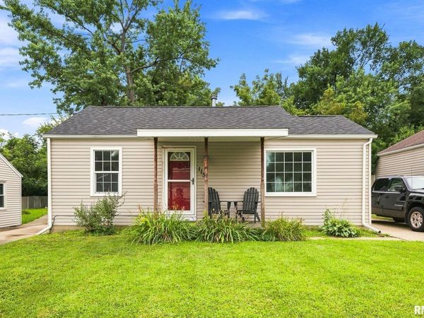 115 W MCCLURE Avenue, Bartonville, IL 61607