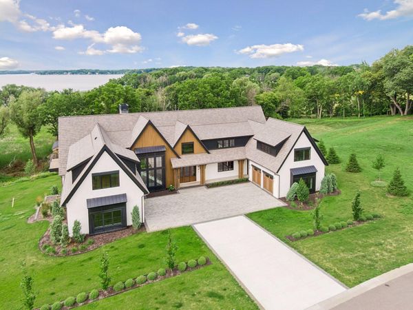 1105 Tanager Hill , Wayzata, MN 55391