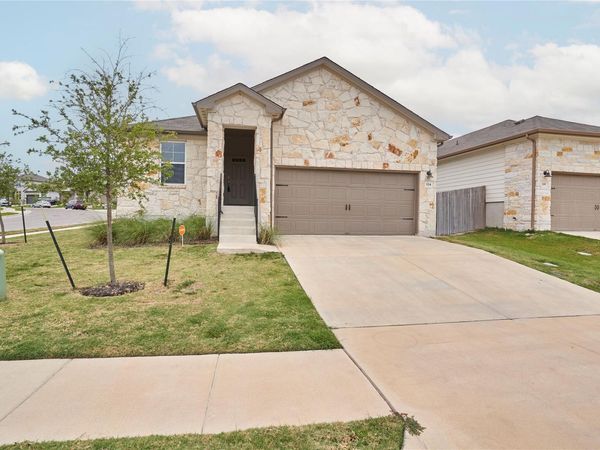 124 Stellar Wind DR, Georgetown, TX 78628