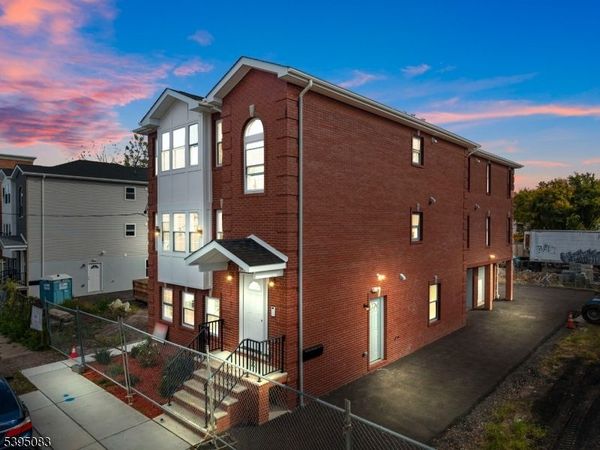24 Garibaldi Ave, Unit 1, Newark, NJ 07114