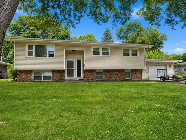 6288 Mulberry Avenue , Portage, IN 46368