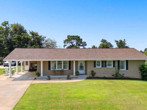 266 Lagrange Street, Newnan, GA 30263