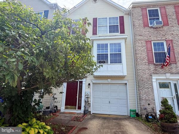 178 VERSAILLES COURT, NEWARK, DE 19702