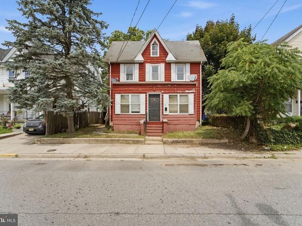 93 W PITMAN STREET, PENNS GROVE, NJ 08069