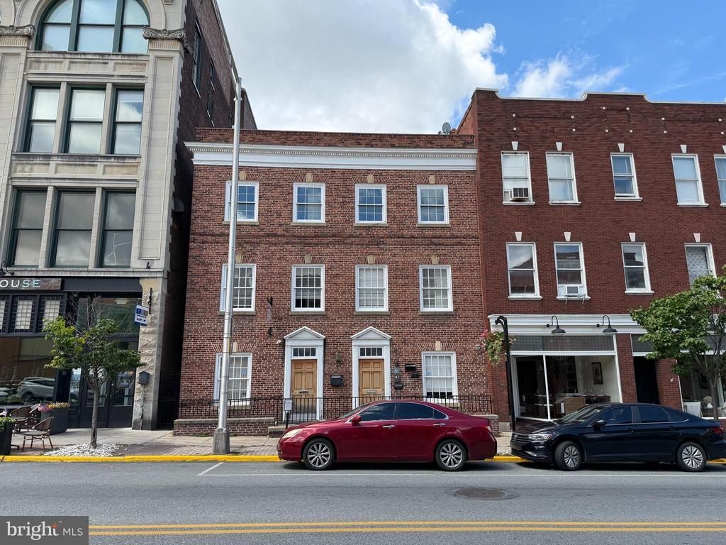 118 N GEORGE STREET , YORK, PA 17401