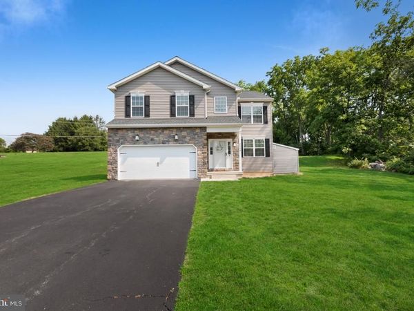 6224 RACHEL DRIVE , SLATINGTON, PA 18080