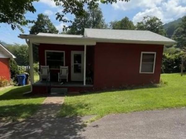 1555 Soco Road , Unit #2, Maggie Valley, NC 28751