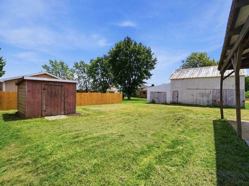 571 South Street , Delaware, OH 43015 Photo 24
